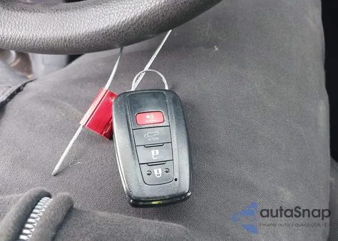 2020 Toyota Rav4 Xle from USA, damaged, VIN 2T3W1RFV8LC059085